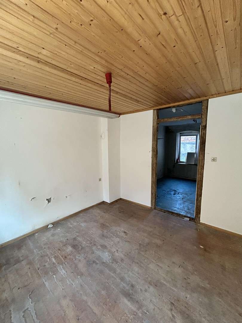 Thumbnail-Haus zum Kaufen in finkenbach-gersweiler 59.900,00 € 120 m²