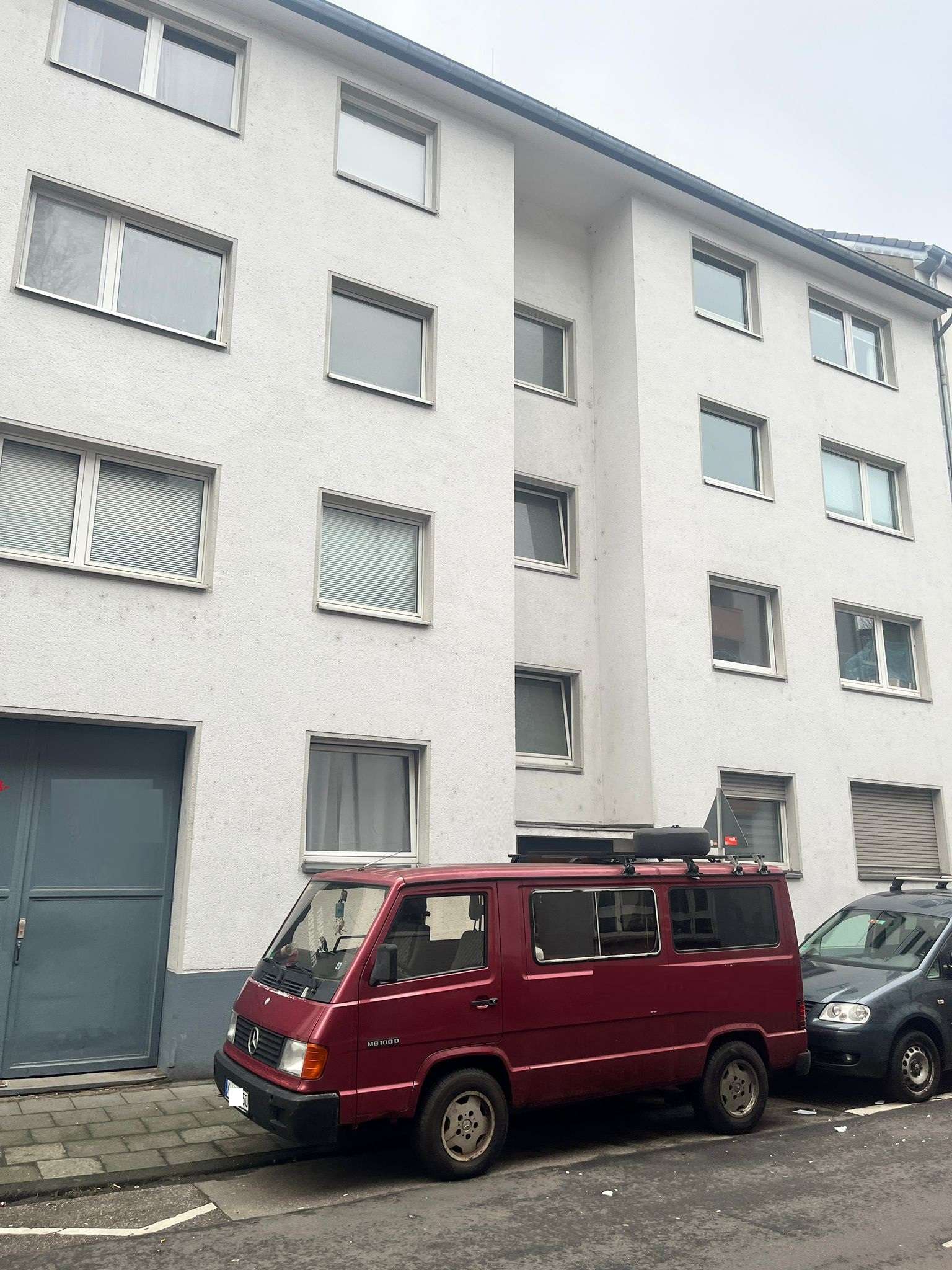 Thumbnail-Wohnung zum Kaufen in Köln 235.000,00 € 52 m²