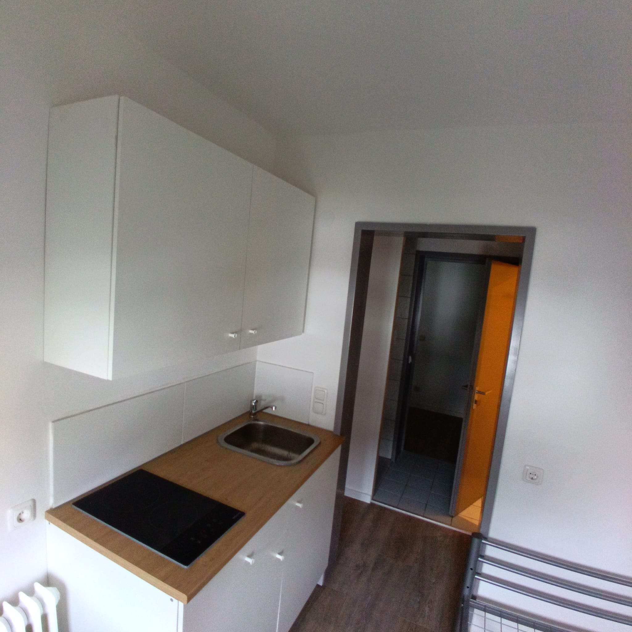 Thumbnail-Wohnung zum Mieten in Kelsterbach 400,00 € 13 m²