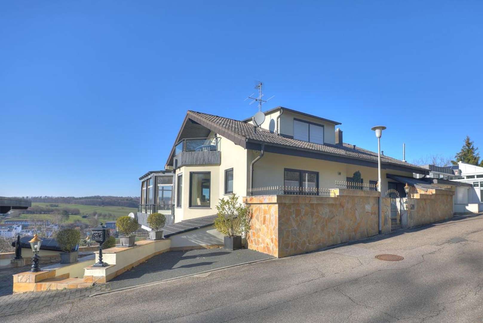 Thumbnail-Haus zum Kaufen in Untergruppenbach 980.000,00 € 332 m²