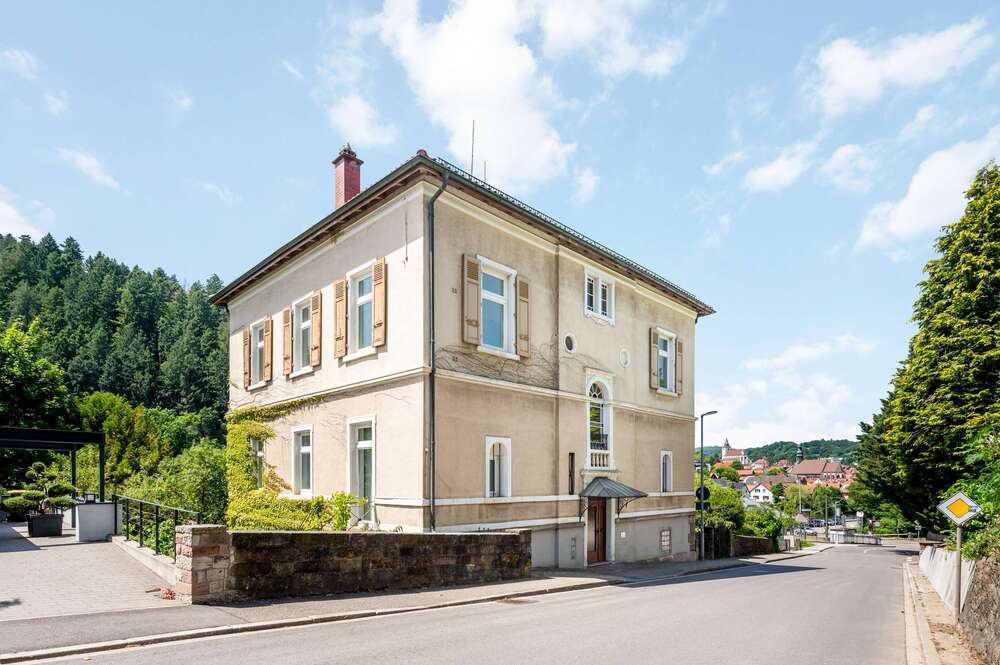 Thumbnail-Haus zum Kaufen in Gernsbach 995.000,00 € 250 m²