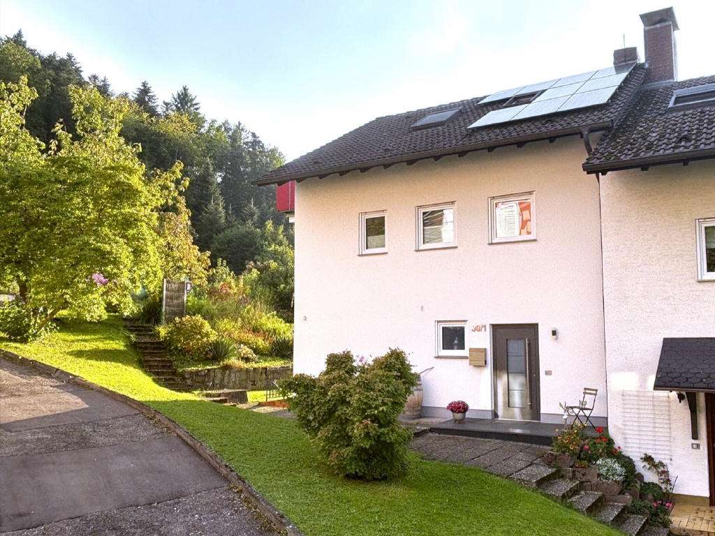Thumbnail-Haus zum Kaufen in Badenweiler 598.000,00 € 150 m²