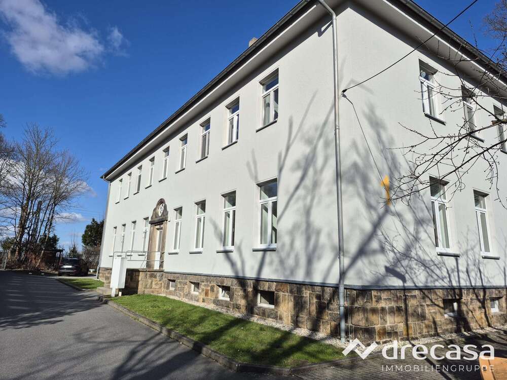 Thumbnail-Wohnung zum Mieten in Arnsdorf 260,00 € 32 m²