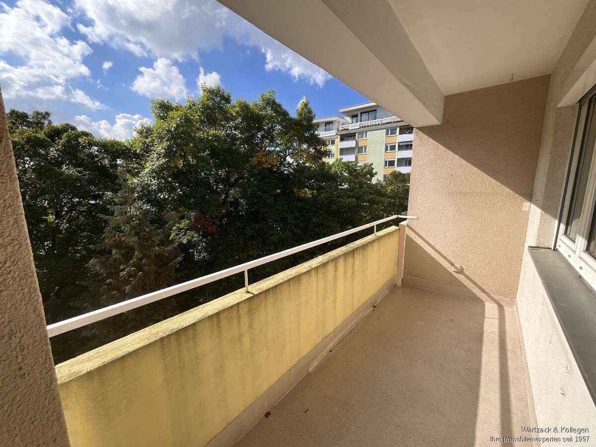 Thumbnail-Wohnung zum Kaufen in Nürnberg 249.000,00 € 75.41 m²