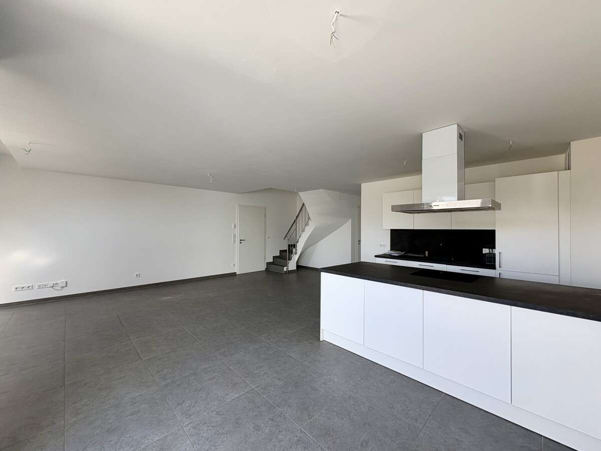 Thumbnail-Wohnung zum Mieten in Mönchengladbach 1.450,00 € 114.44 m²