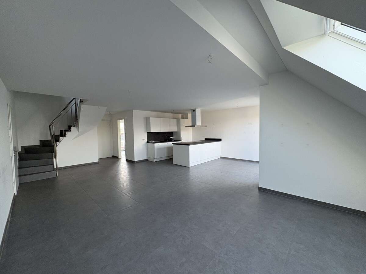 Thumbnail-Wohnung zum Mieten in Mönchengladbach 1.450,00 € 114.44 m²