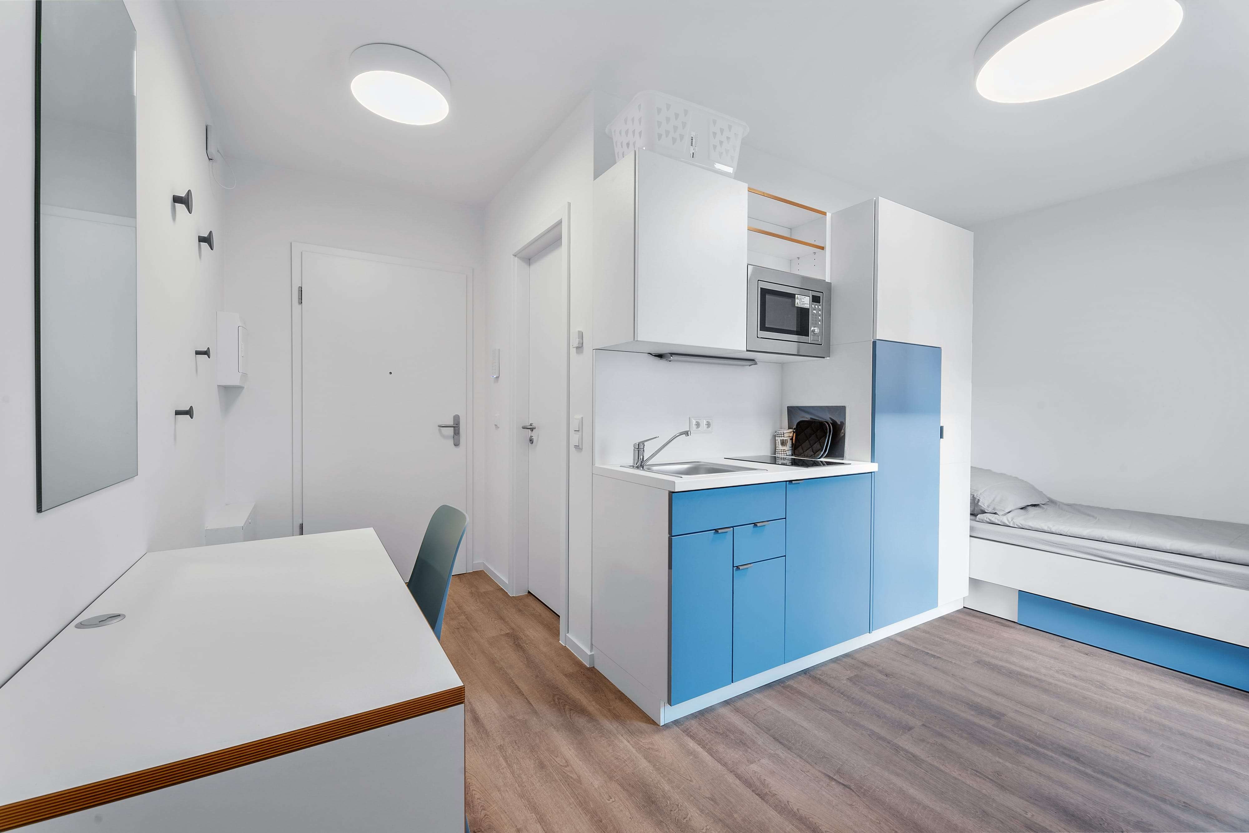 Thumbnail-Wohnung zum Mieten in Berlin 824,00 € 17.7 m²