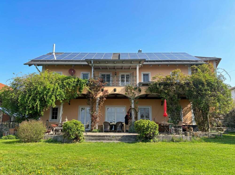 Thumbnail-Haus zum Kaufen in Grattersdorf 2.770.000,00 € 466 m²
