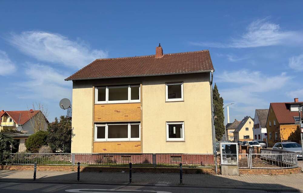 Thumbnail-Haus zum Kaufen in Altrip 390.000,00 € 154 m²