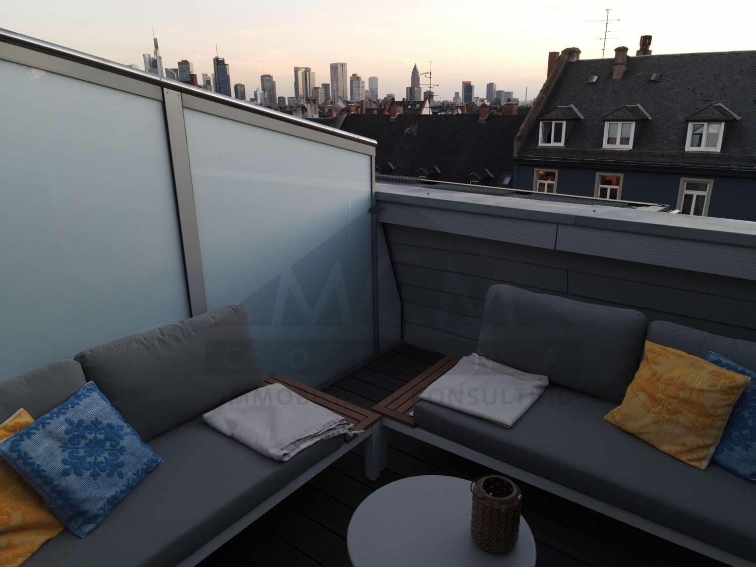 Thumbnail-Wohnung zum Kaufen in Frankfurt am Main Nordend 1.180.000,00 € 176 m²