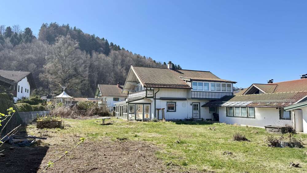 Thumbnail-Haus zum Kaufen in Siegsdorf 675.000,00 € 160 m²