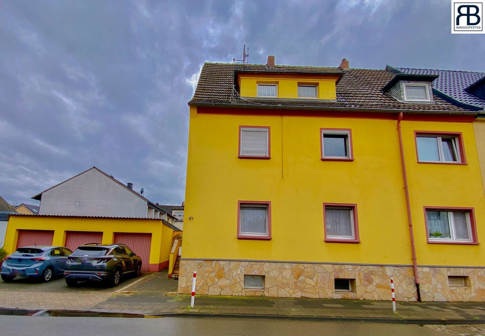 Thumbnail-Haus zum Kaufen in Troisdorf 569.000,00 € 207 m²