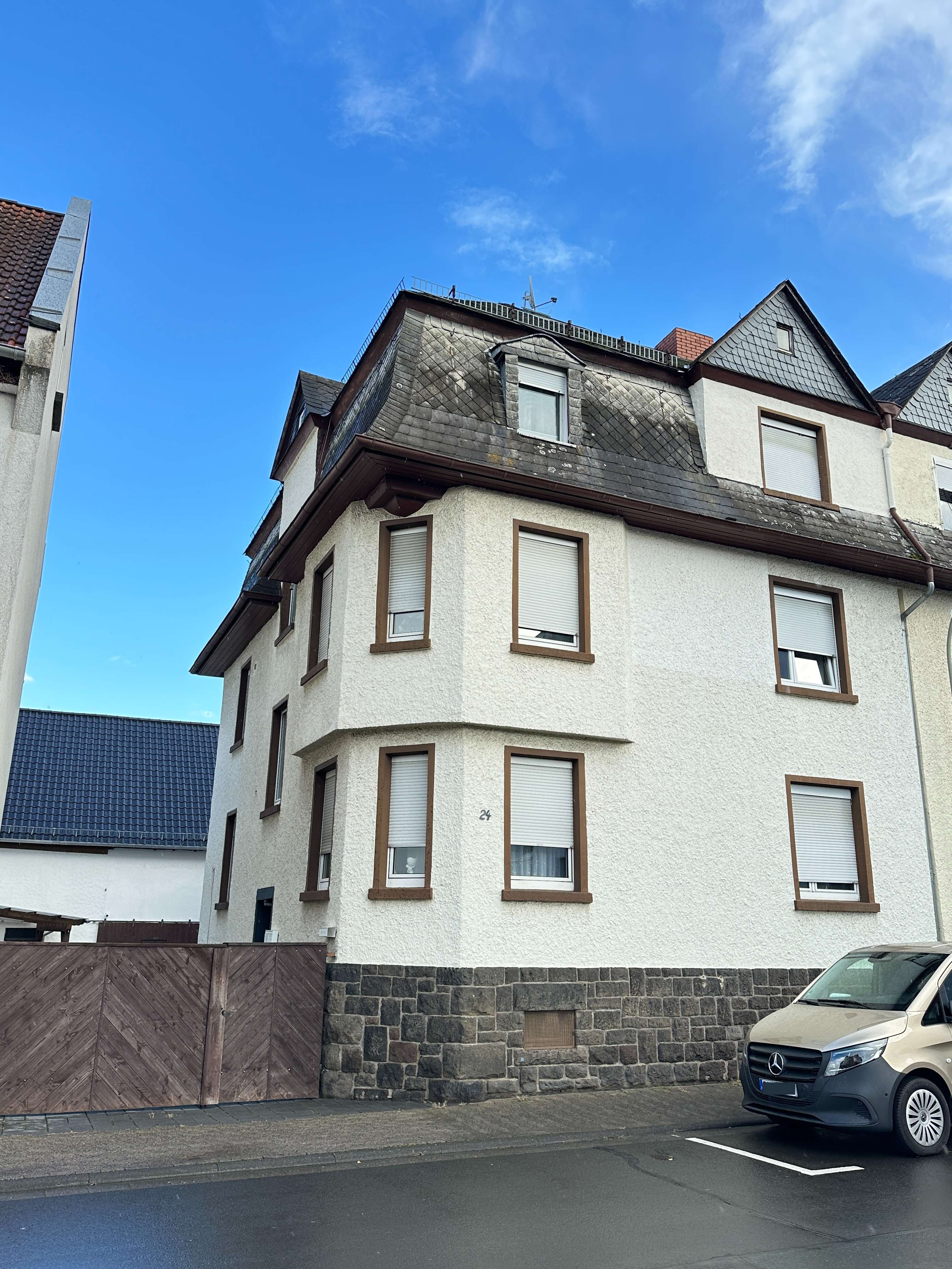 Thumbnail-Haus zum Kaufen in Lich 399.000,00 € 263 m²