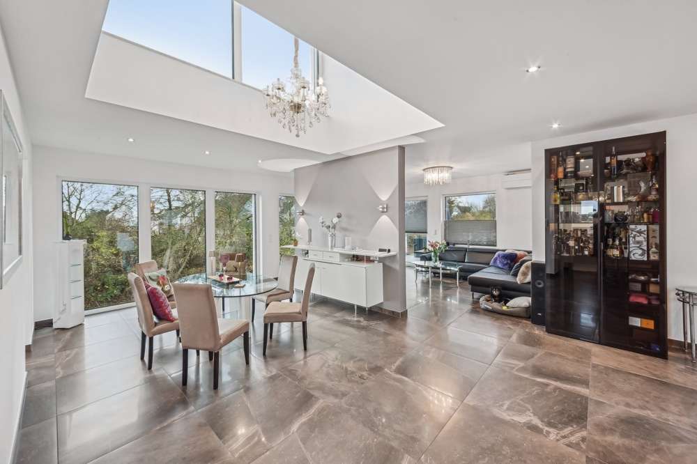 Thumbnail-Haus zum Kaufen in Nidderau 1.195.000,00 € 275 m²