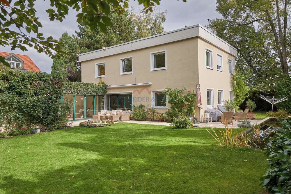 Thumbnail-Haus zum Kaufen in München 2.650.000,00 € 192 m²