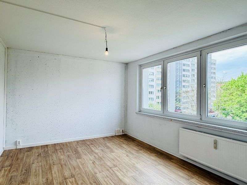 Thumbnail-Wohnung zum Mieten in Freital 208,15 € 31.3 m²