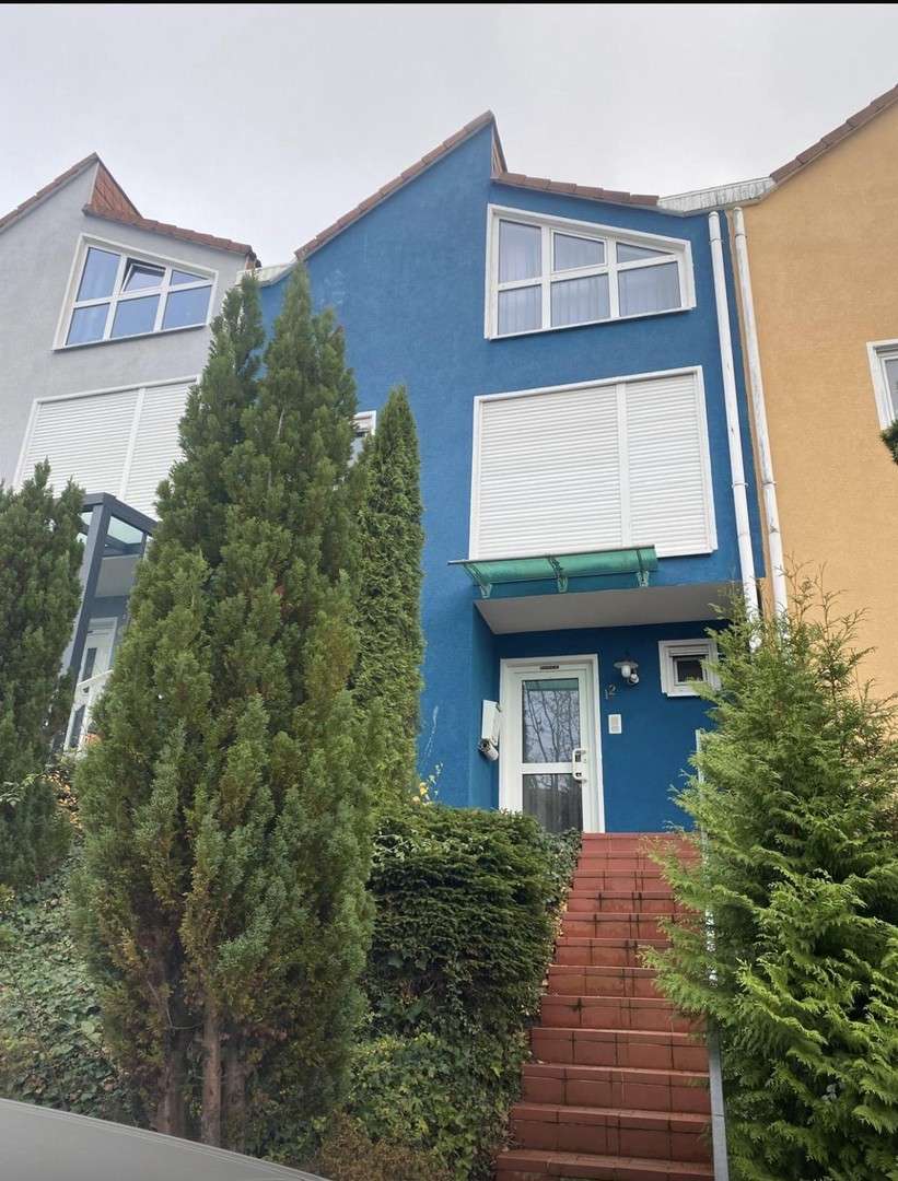 Thumbnail-Haus zum Kaufen in Waldsolms OT Brandoberndorf 350.000,00 € 154.6 m²