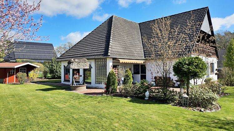 Thumbnail-Haus zum Kaufen in Hambergen 329.000,00 € 187 m²