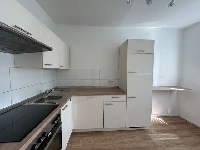 Thumbnail-Wohnung zum Mieten in Gera 375,00 € 68 m²