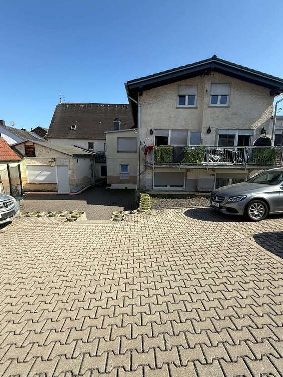 Thumbnail-Haus zum Kaufen in Bad Camberg 750.000,00 € 355.69 m²