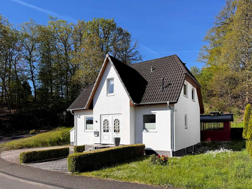 Thumbnail-Haus zum Kaufen in Idar-Oberstein 300.000,00 € 121 m²