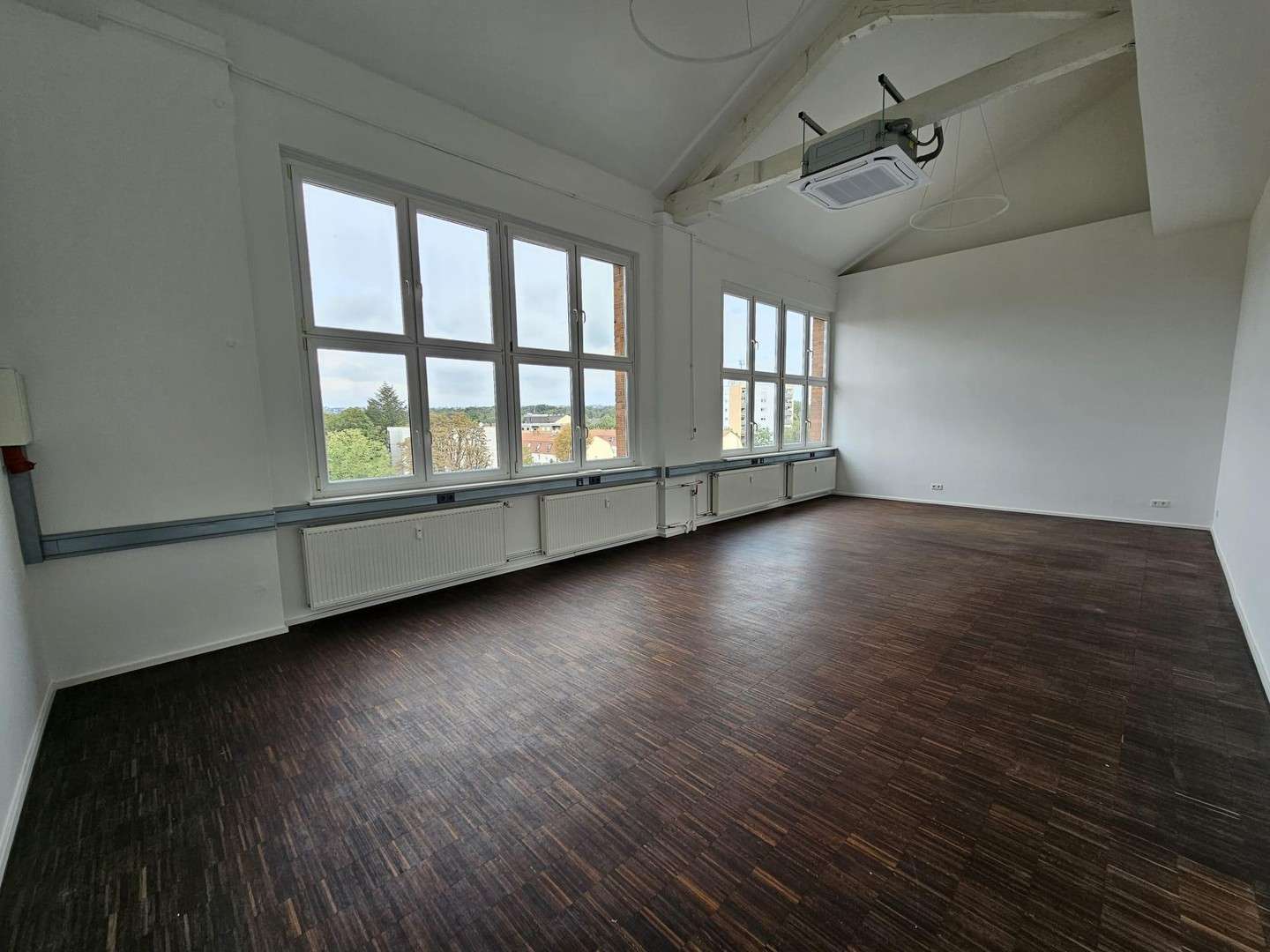 Thumbnail-Büro in Frankfurt 720,00 € 48 m²