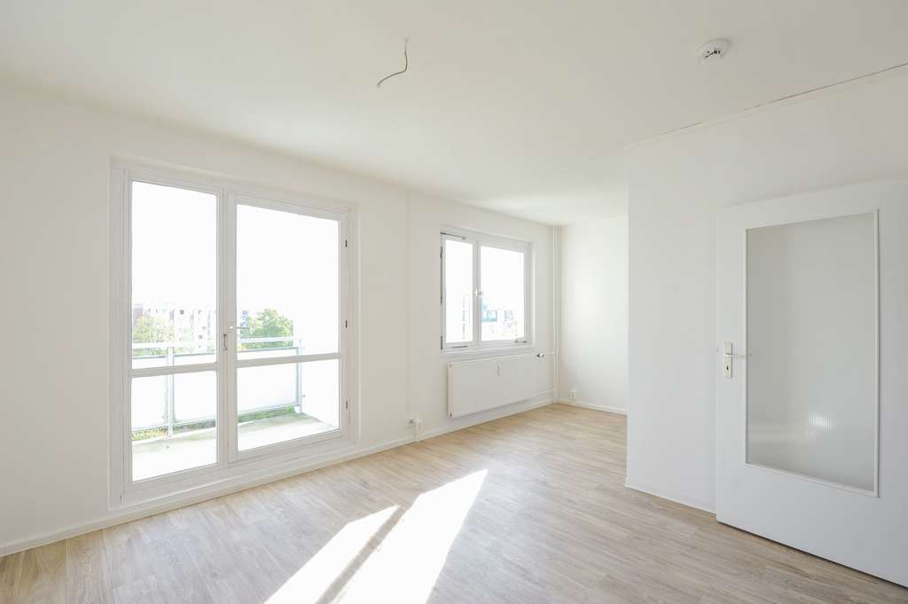 Thumbnail-Wohnung zum Mieten in Halle 270,00 € 31.26 m²