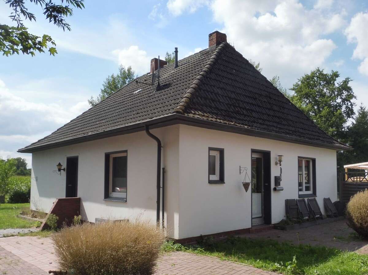 Thumbnail-Haus zum Kaufen in Rhauderfehn Burlage 129.000,00 € 93 m²