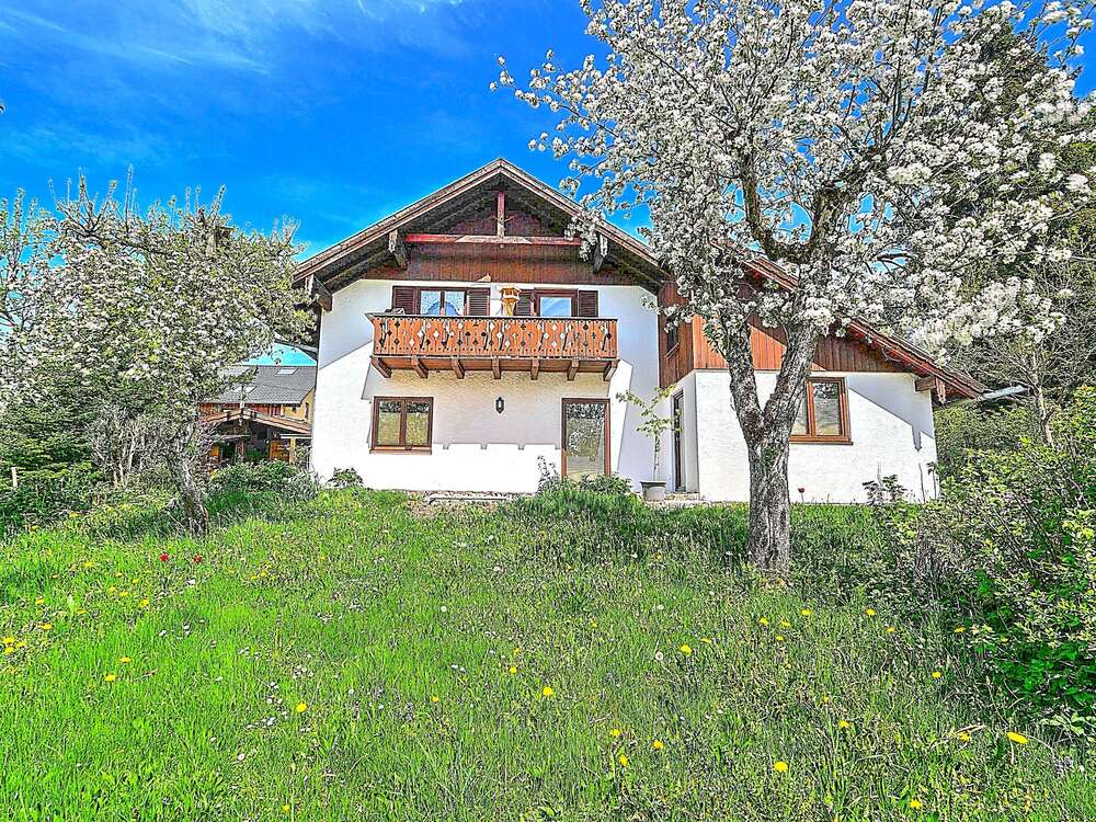 Thumbnail-Wohnung zum Mieten in Berg 1.100,00 € 79 m²