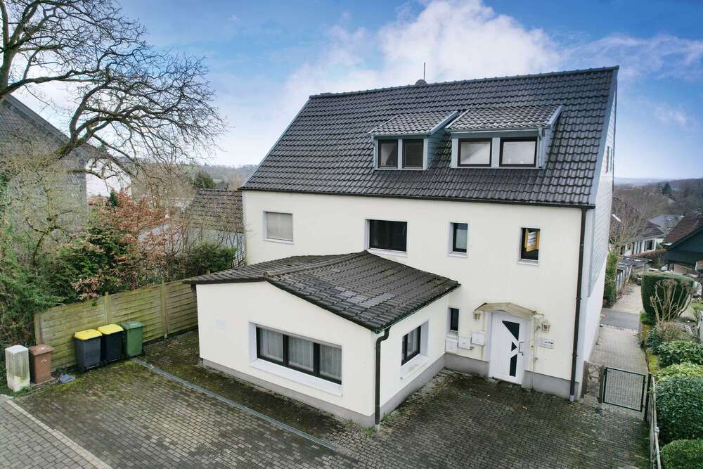 Thumbnail-Haus zum Kaufen in Ruppichteroth 349.000,00 € 269 m²