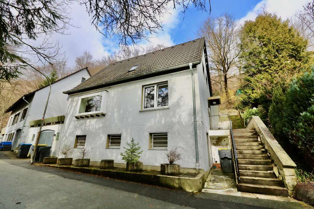 Thumbnail-Haus zum Kaufen in Werdohl 215.000,00 € 95 m²