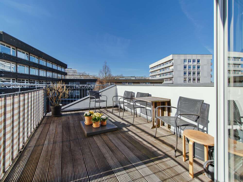 Thumbnail-Wohnung zum Kaufen in Hamburg 1.395.000,00 € 158 m²
