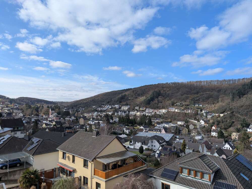 Thumbnail-Wohnung zum Kaufen in Bad Breisig 155.000,00 € 75.89 m²