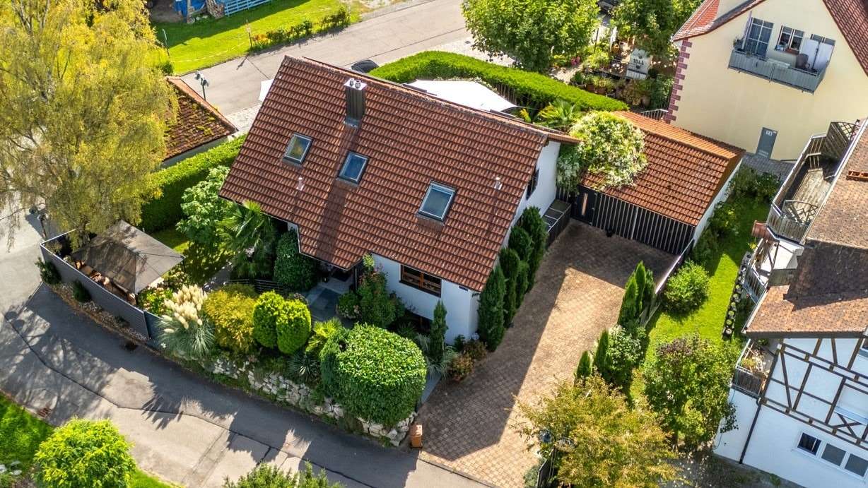 Thumbnail-Haus zum Kaufen in Gaienhofen 948.000,00 € 199.28 m²