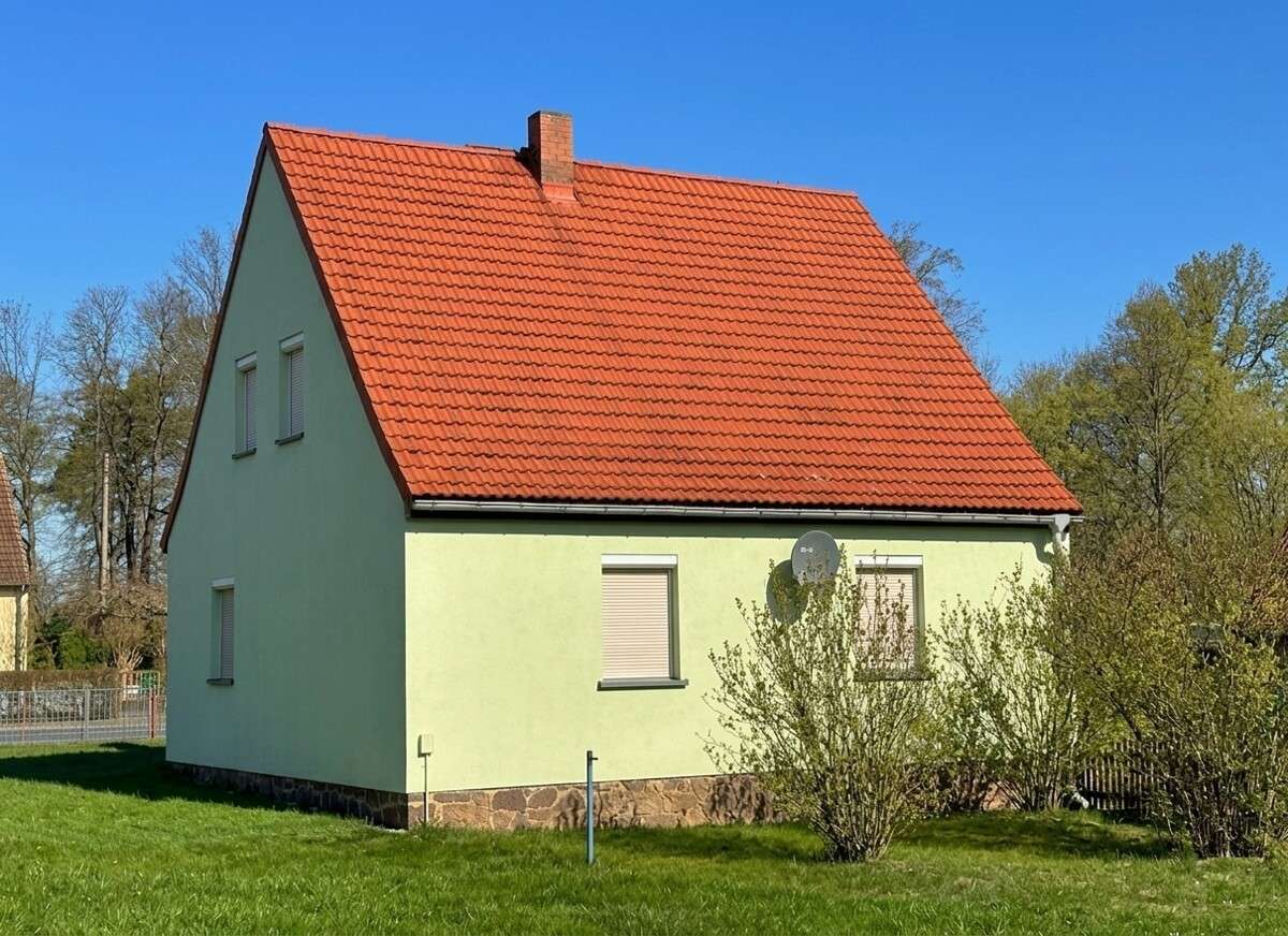 Thumbnail-Haus zum Kaufen in Käbschütztal Krögis 129.000,00 € 87.83 m²