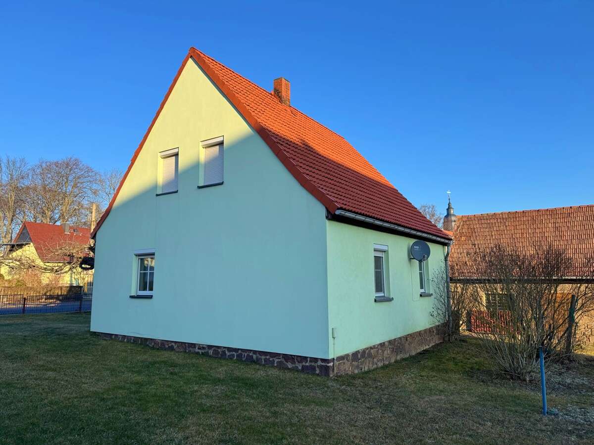 Thumbnail-Haus zum Kaufen in Käbschütztal Krögis 129.000,00 € 87.83 m²