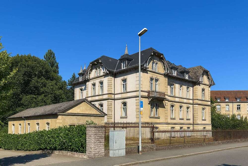 Thumbnail-Haus zum Kaufen in Bad Kissingen 1.200.000,00 € 605.63 m²