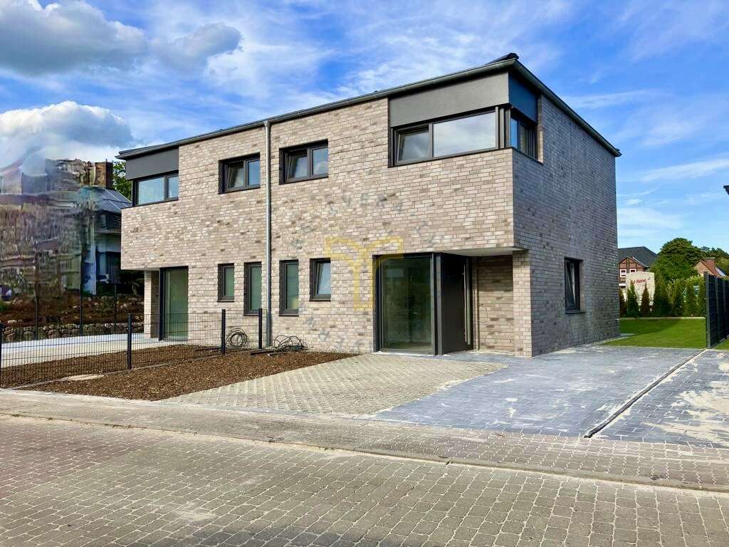 Thumbnail-Haus zum Kaufen in Rötgesbüttel 392.000,00 € 91 m²
