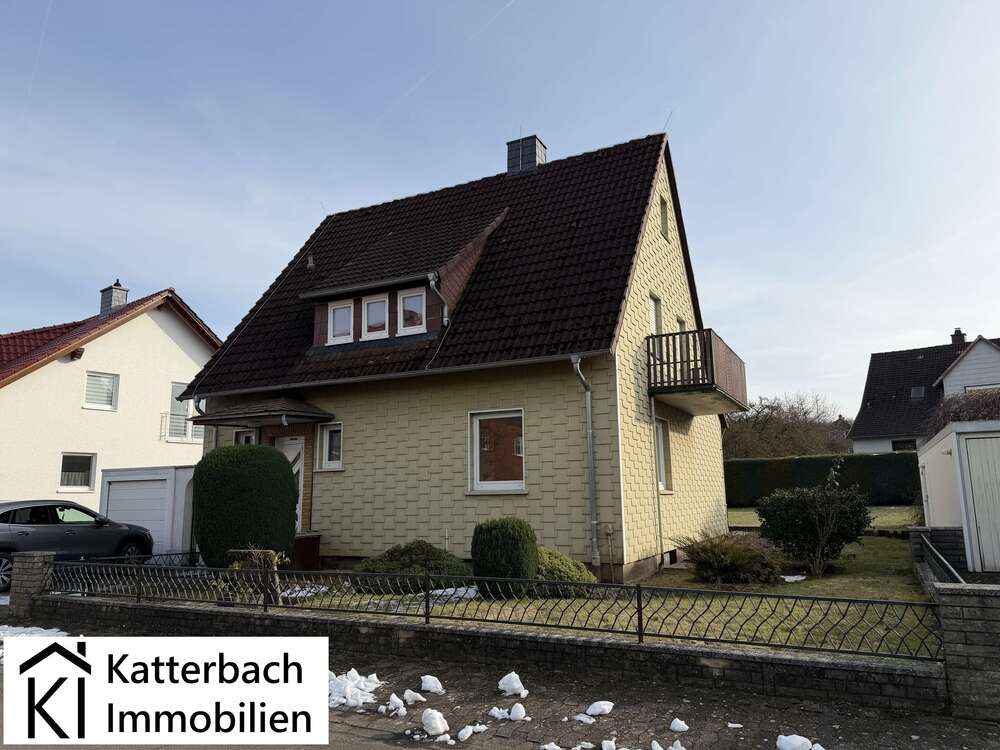 Thumbnail-Haus zum Kaufen in Dassel 115.000,00 € 104 m²