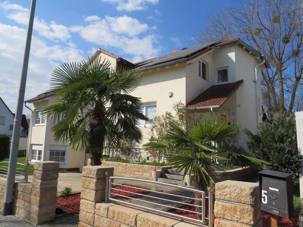 Thumbnail-Wohnung zum Mieten in Schwalbach 1.100,00 € 50 m²