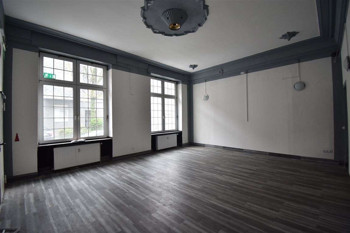 Thumbnail-Einzelhandel in Essen 1.700,00 € 231.72 m²