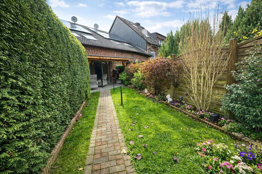 Thumbnail-Haus zum Kaufen in Essen 439.000,00 € 123.53 m²