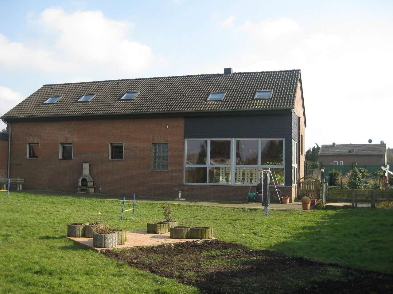 Thumbnail-Haus zum Kaufen in Krefeld 679.000,00 € 219 m²