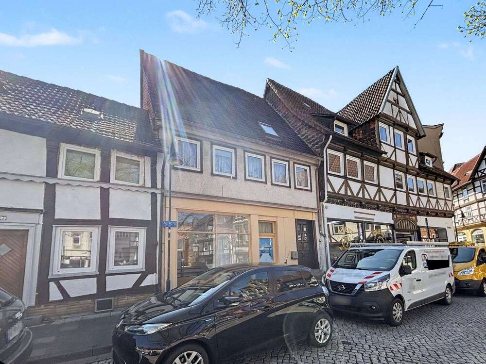 Thumbnail-Haus zum Kaufen in Helmstedt 99.000,00 € 120 m²