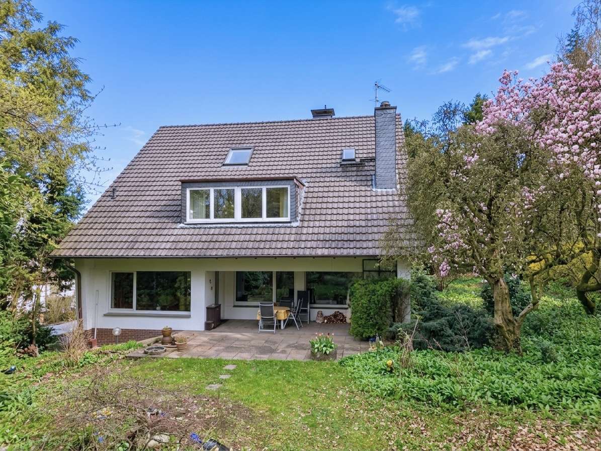 Thumbnail-Haus zum Kaufen in Velbert 584.000,00 € 390 m²