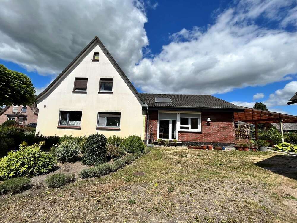 Thumbnail-Haus zum Kaufen in Heeslingen 325.000,00 € 172 m²