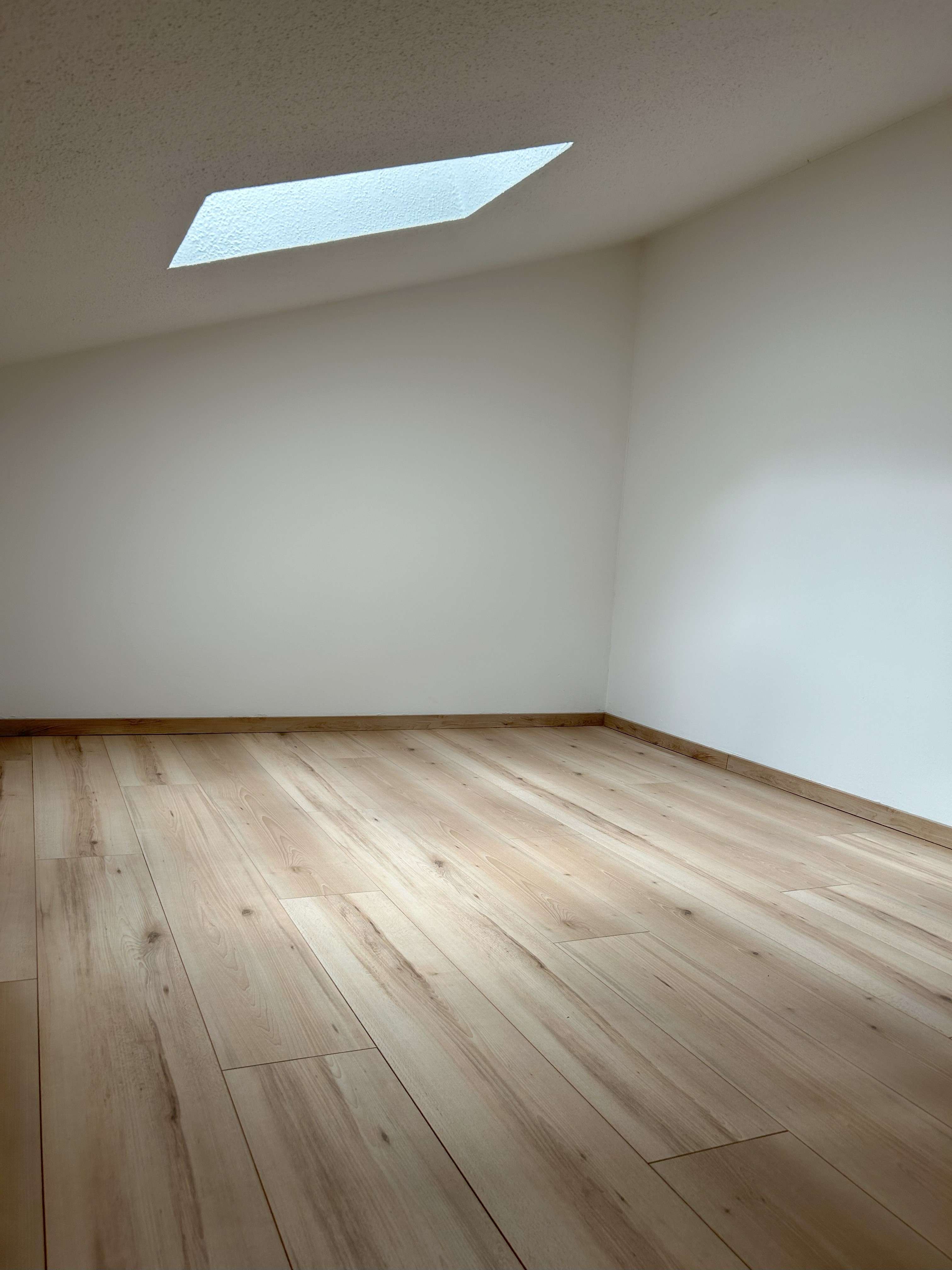 Thumbnail-Wohnung zum Mieten in Dresden 254,87 € 23.17 m²