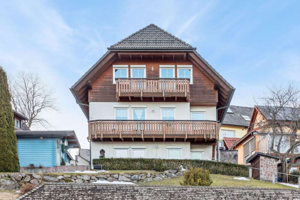 Thumbnail-Haus zum Kaufen in Titisee- Neustadt 649.000,00 € 184 m²