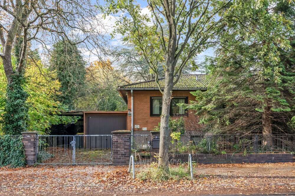 Thumbnail-Haus zum Kaufen in Berlin 950.000,00 € 144 m²