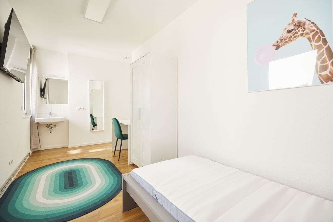 Thumbnail-Wohnung zum Mieten in Stuttgart 475,00 € 13 m²